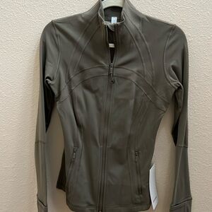 Lululemon, define jacket Luon, size 6